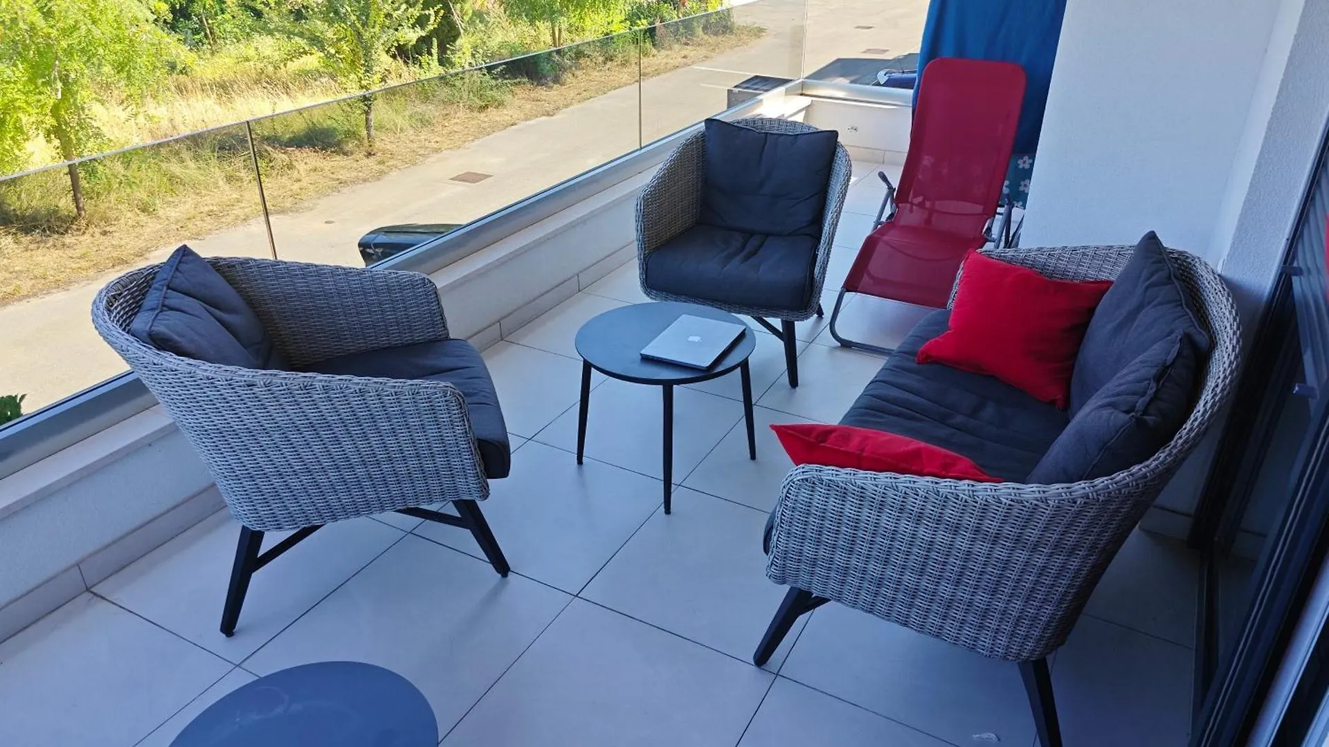 Nadina Apartments Njivice